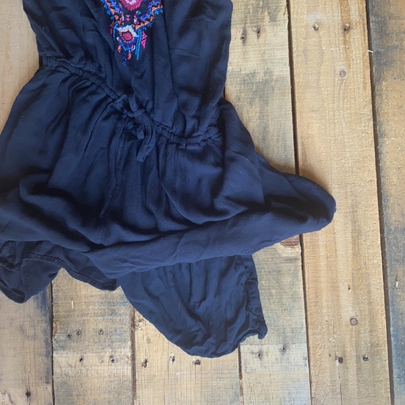 Gently Used Hollister Tribal Pink & Black Strapless Romper - Picture 11 of 11